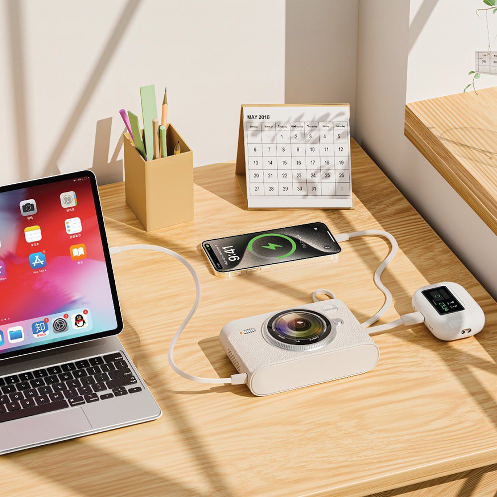 IMG_6467 پاوربانک همه کاره 10000 میلی آمپر گرین