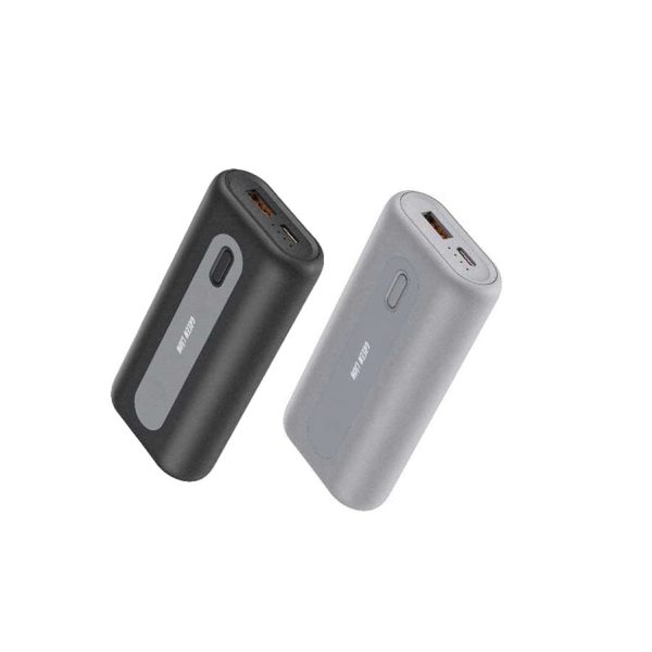 پاوربانک 2 در 1 10000 میلی آمپر ساعتی با شارژر ساعت بی سیم 2.5 واتی گرین Green 2In1 Power Bank 10000mAh With Wireless Watch Charger 2.5W