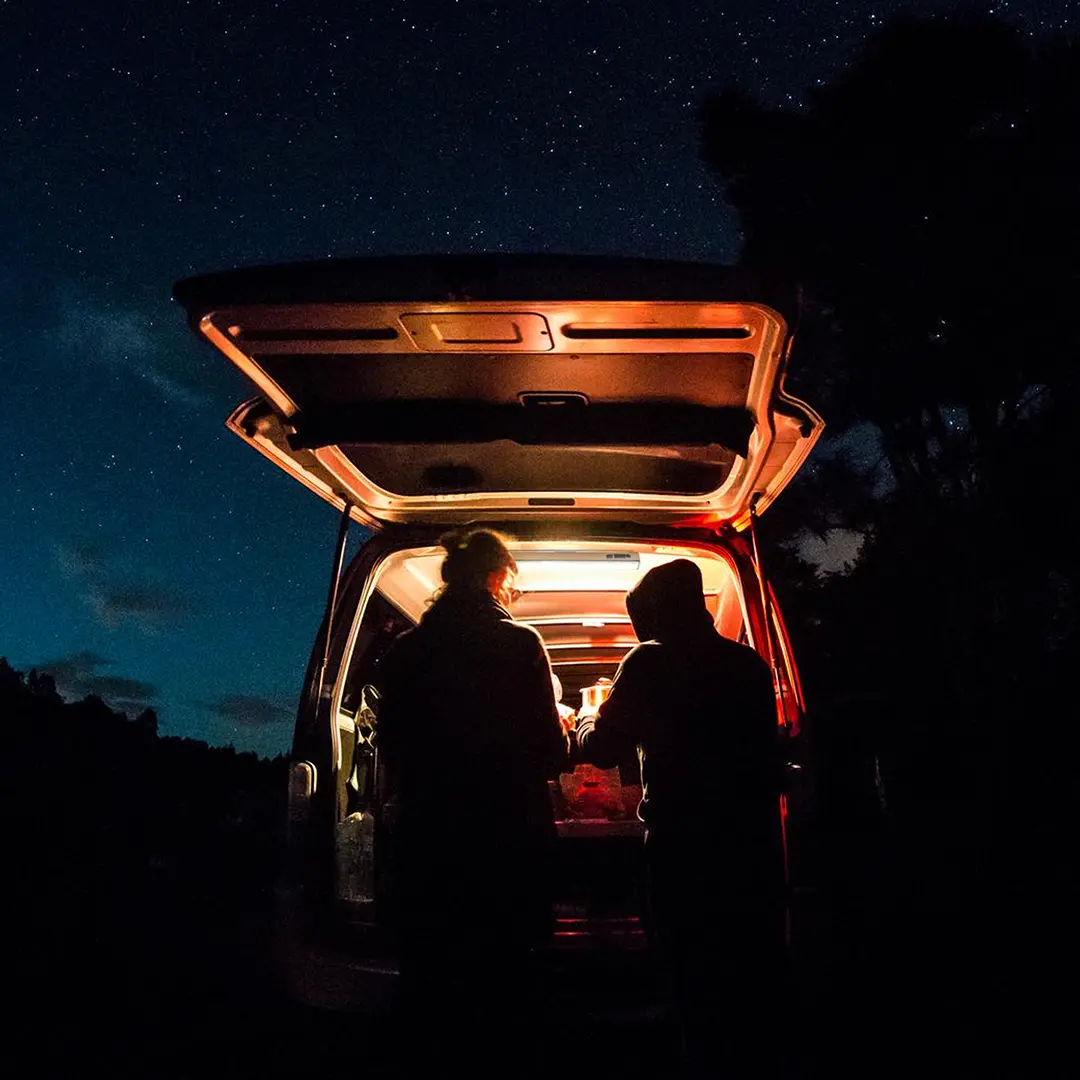 چراغ ال ای دی قابل شارژ کمپ بیم گرین